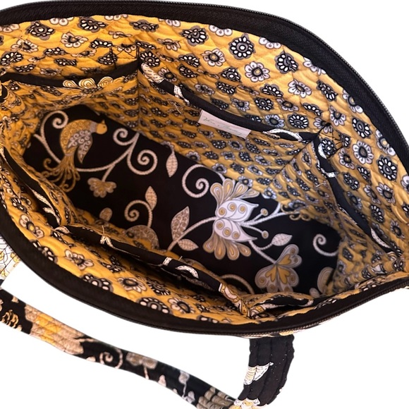 Vera Bradley Yellowbird Betsy Bag Purse Tote Retired EUC - Picture 5 of 11